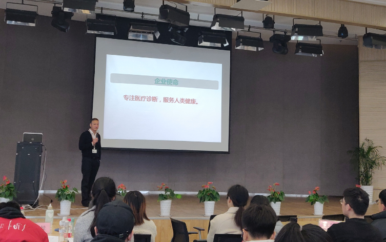 http://zhst.joinstar.cn/upload/唐涛授课.png